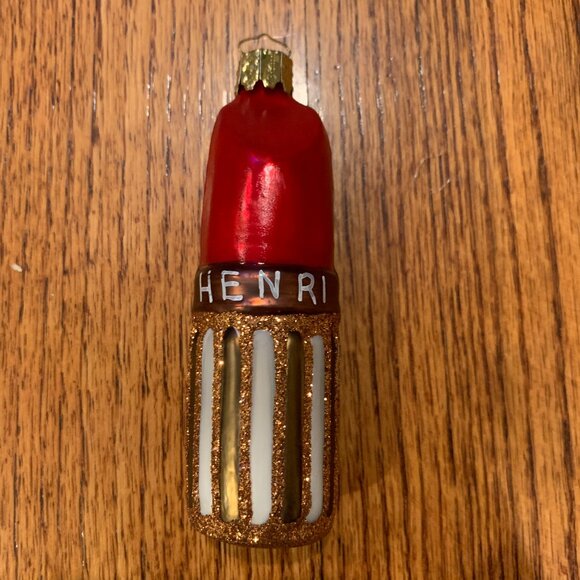 Henri Bendel Red Lipstick Glitter Christmas Ornament - Picture 1 of 8